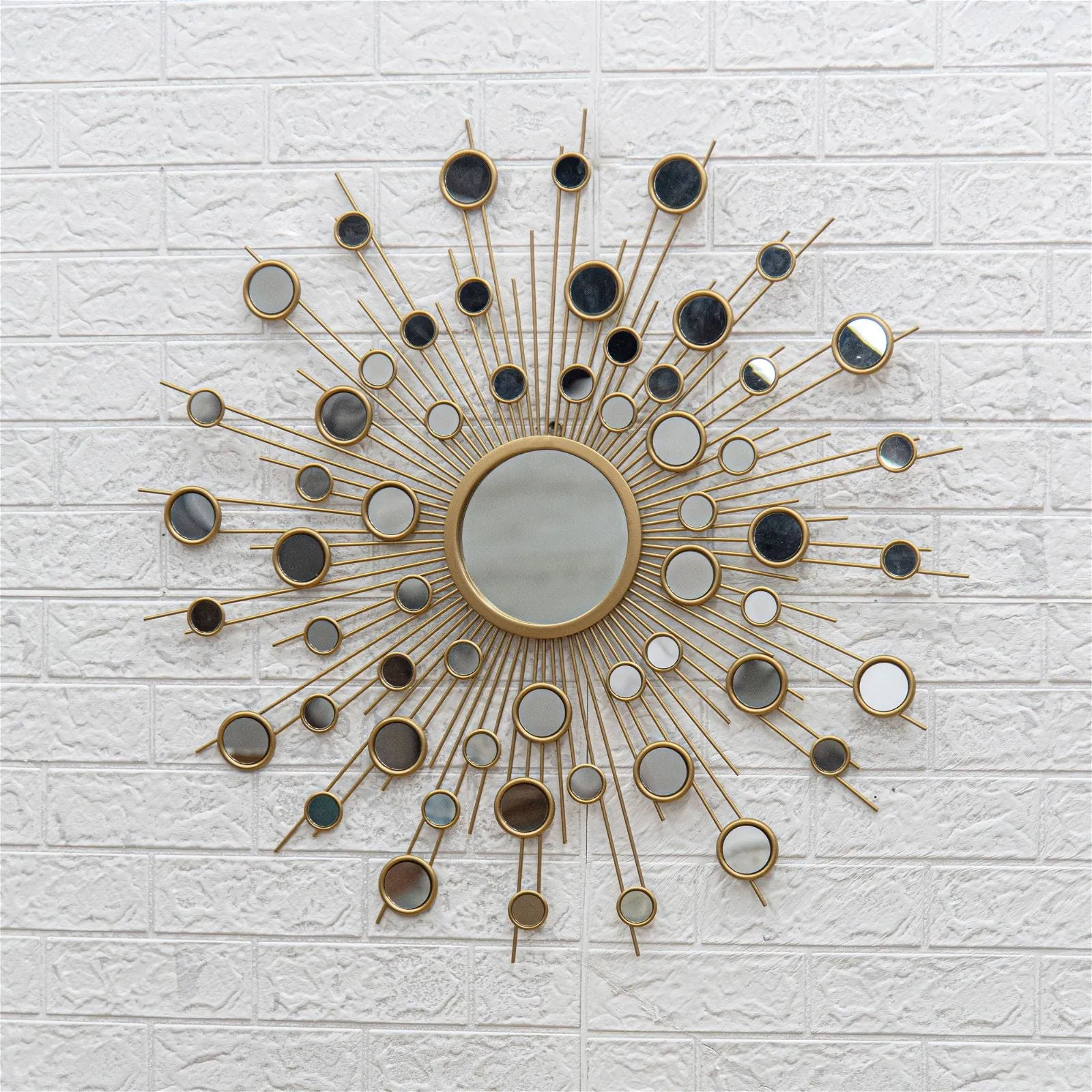 Star burst Aster Gold Round Mirror by Criterion