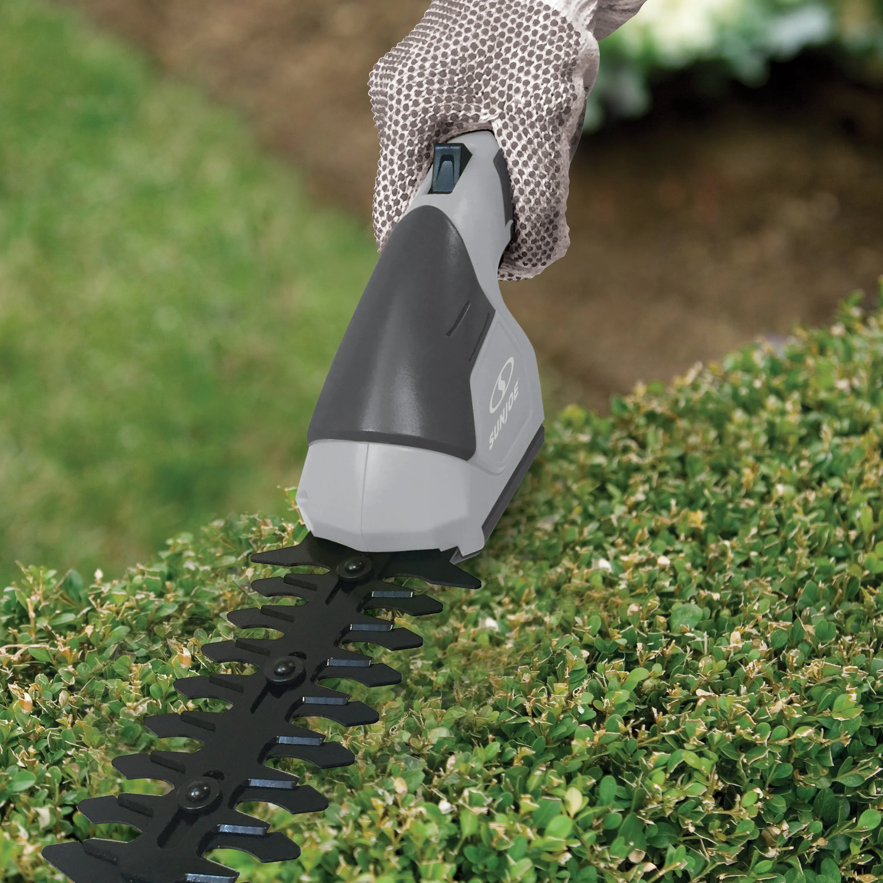 Sun Joe HJ605CC-GRY 2-in-1 Cordless Telescoping Grass Trimmer | 7.2 Volt (Grey)