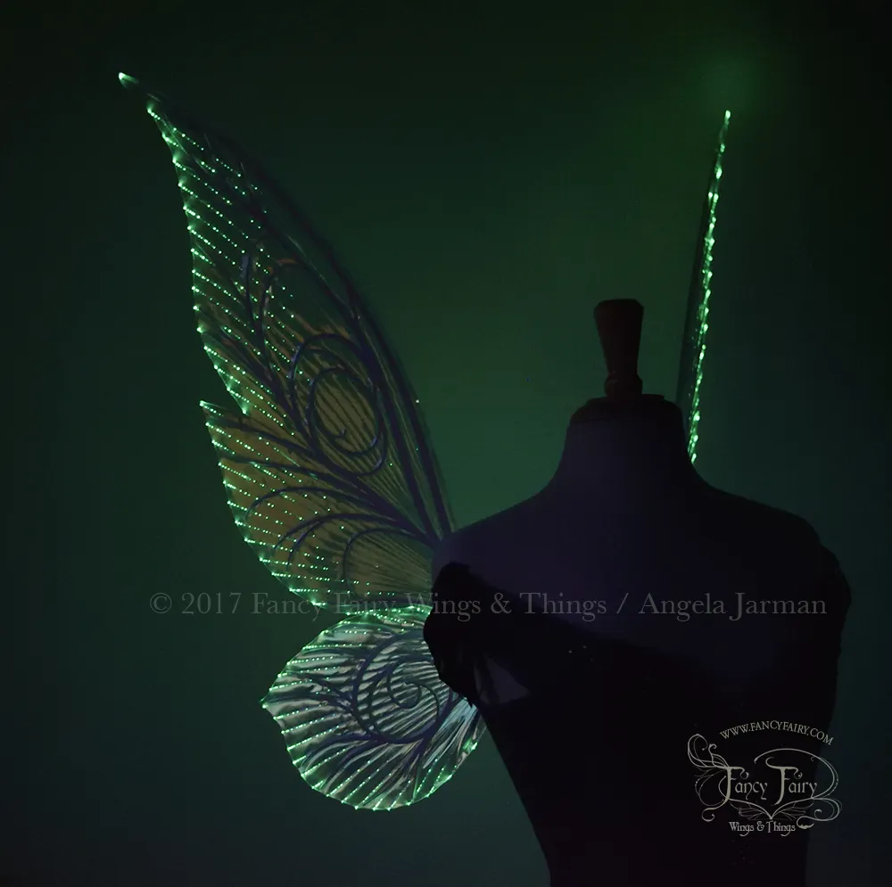 Trinket 26 inch Iridescent Green Light Up Fairy Wings in Clear with White Veins