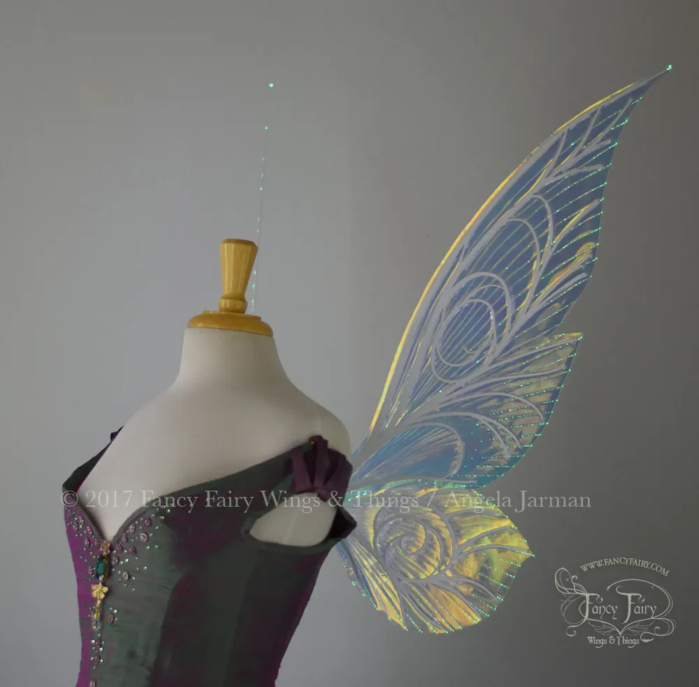 Trinket 26 inch Iridescent Green Light Up Fairy Wings in Clear with White Veins